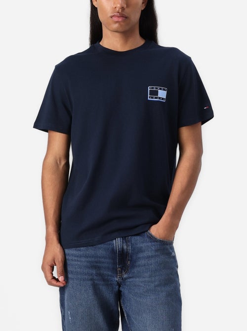 Tee Shirt Tommy jeans Slim pop color flag tee - Kiabi Tee Shirt Tommy jeans Slim pop color flag tee - Kiabi