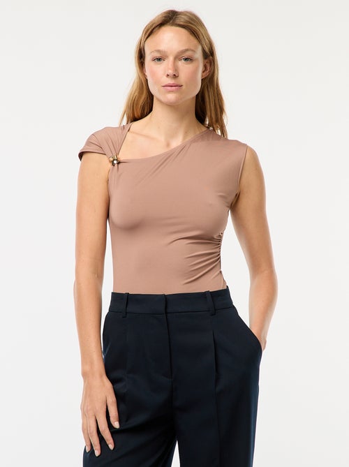 Tee-shirt twisté avec détail bijou - Kiabi