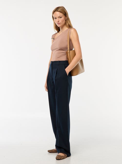 Tee-shirt twisté avec détail bijou - Kiabi