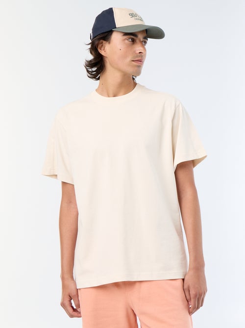 Tee-shirt uni coupe confort fit / oversize à manches courtes - Kiabi Tee-shirt uni coupe confort fit / oversize à manches courtes - Kiabi