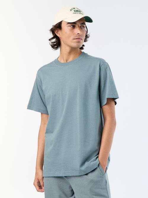 Tee-shirt uni coupe confort fit / oversize à manches courtes - Kiabi Tee-shirt uni coupe confort fit / oversize à manches courtes - Kiabi