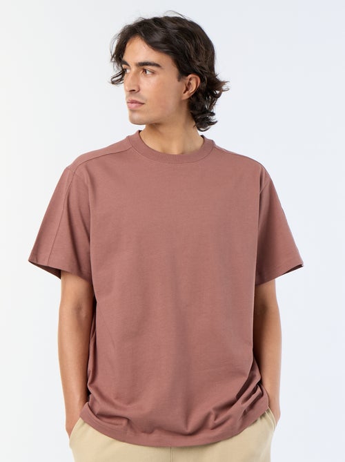 Tee-shirt uni coupe confort fit / oversize à manches courtes - Kiabi Tee-shirt uni coupe confort fit / oversize à manches courtes - Kiabi