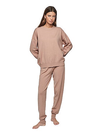 Tenue détente pyjama pantalon top col rond p108 minimal premium
