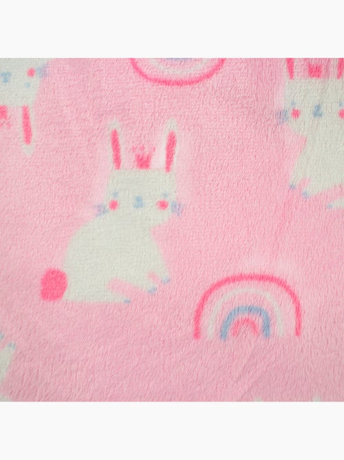 Tom Kids - Plaid doux pour fille avec doudou lapin - Kiabi Tom Kids - Plaid doux pour fille avec doudou lapin - Kiabi