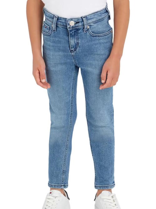 Tommy Hilfiger Scanton Mid Jeans voor Jongens - Blauw - Kiabi Tommy Hilfiger Scanton Mid Jeans voor Jongens - Blauw - Kiabi