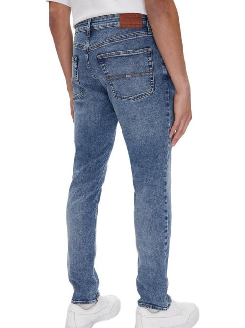 Tommy Hilfiger Scanton Slim Fit Jeans voor Heren - Blauw DM0DM21378 - Kiabi Tommy Hilfiger Scanton Slim Fit Jeans voor Heren - Blauw DM0DM21378 - Kiabi