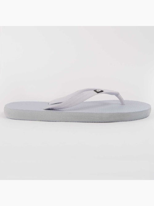 Tongs Matériel Synthétique Montevita - Kiabi Tongs Matériel Synthétique Montevita - Kiabi