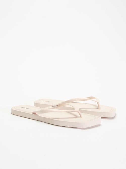 Tongs unies - Kiabi
