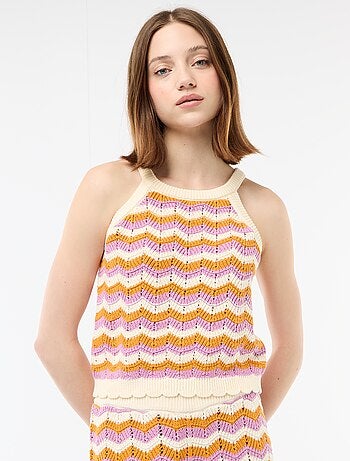 Top en crochet à emmanchures américaines