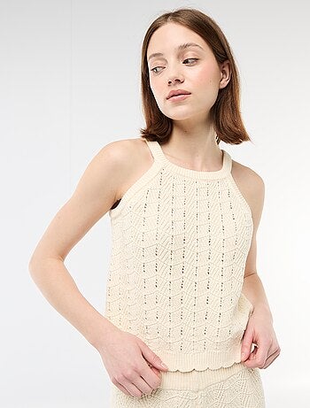 Top en crochet à emmanchures américaines