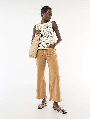 Top en crochet sans manches