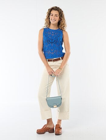 Top en crochet sans manches