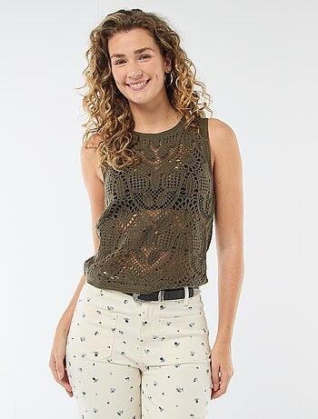 Top en crochet sans manches
