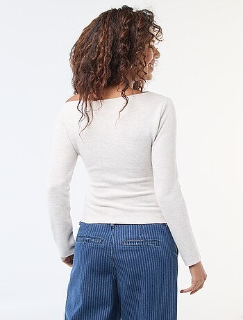 Top en maille asymétrique