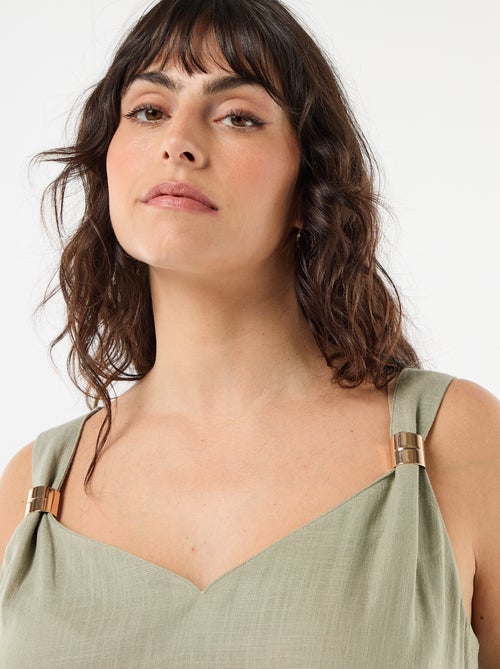 Top fluide en lin mélangé avec bijoux dorés - Kiabi