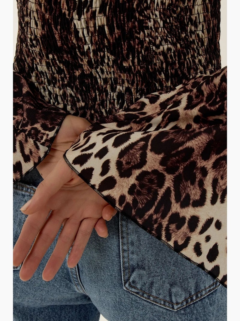 Top met dierenprint en boothals en gerimpeld detail hiccup Multicolor - Kiabi