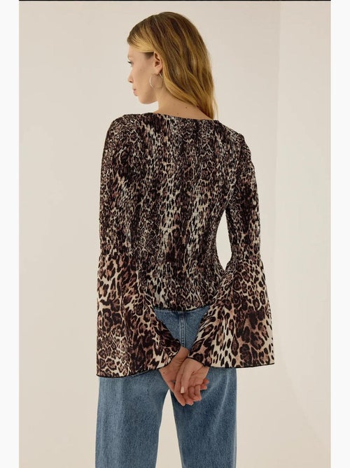 Top met dierenprint en boothals en gerimpeld detail hiccup - Kiabi