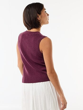 Top sans manches avec boutons dorés