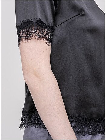 Top satin finition dentelle fernada