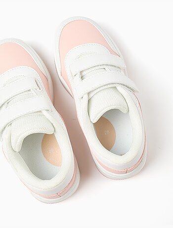 Trainers met klittenbandsluitingen