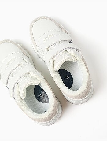 Trainers met klittenbandsluitingen