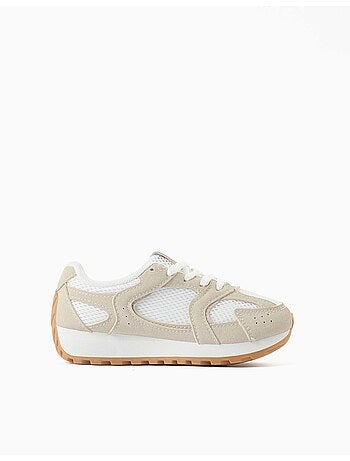 Trainers met veters en antislip rubberen zool