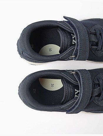 Trainers van twee stoffen met antislipzool