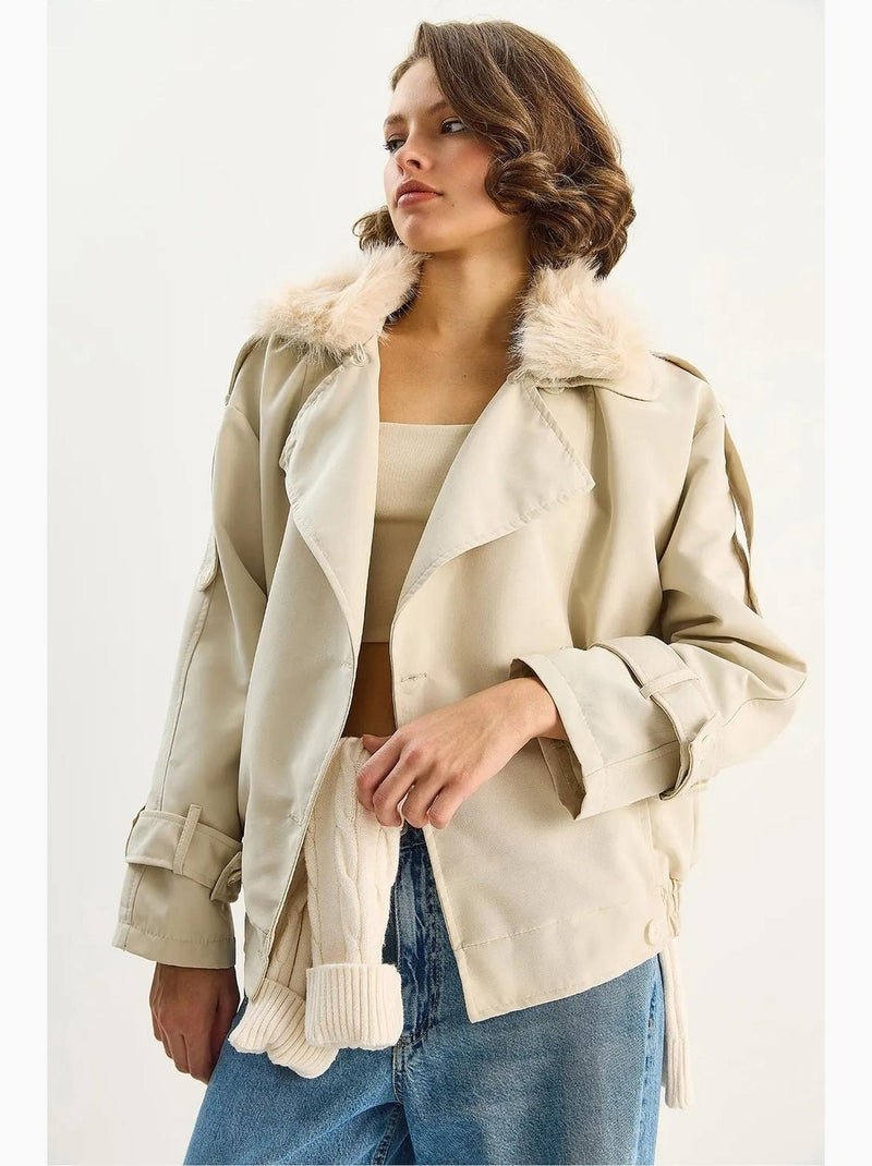 Trench-coat en fausse fourrure avec fermeture à boucle lucci Sable - Kiabi