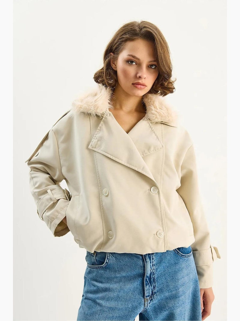 Trench-coat en fausse fourrure avec fermeture à boucle lucci Sable - Kiabi