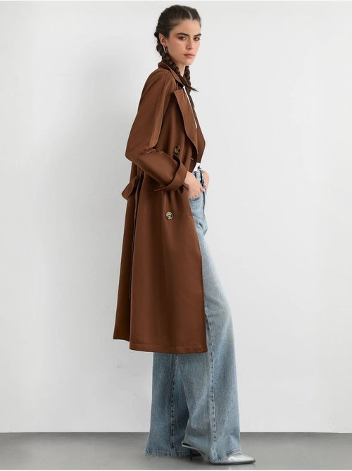 Trench-coat long croisé avec ceinture - Kiabi Trench-coat long croisé avec ceinture - Kiabi