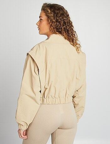 Trench court - coupe cropped