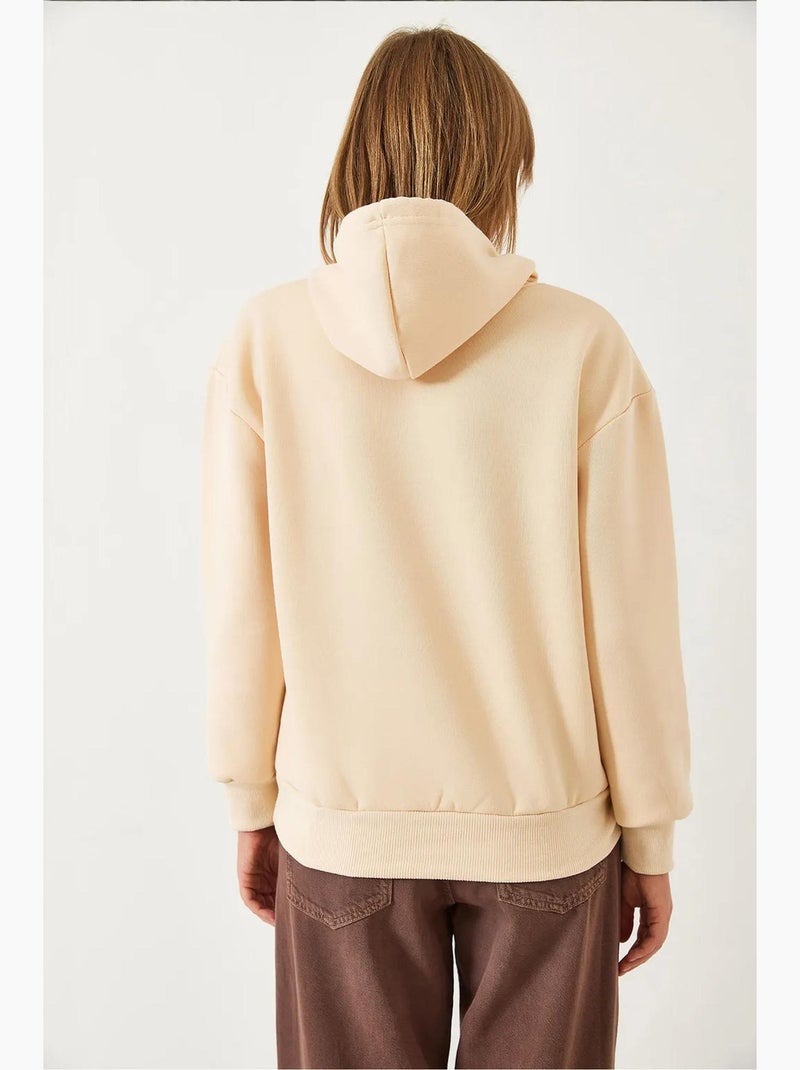 Triple yarn geborstelde hoodie met hartprint en capuchon lucci Klei-beige - Kiabi