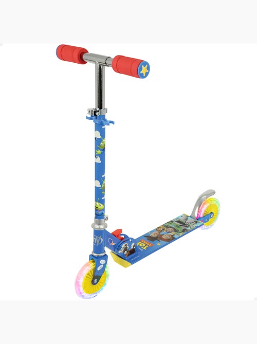 Trottinette pliable toy story à 2 roues avec lumières - Kiabi Trottinette pliable toy story à 2 roues avec lumières - Kiabi