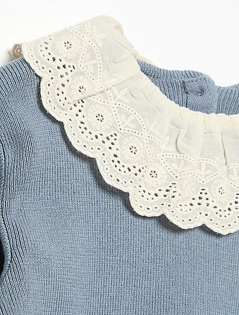 Trui met fantasiekraag van broderie anglaise