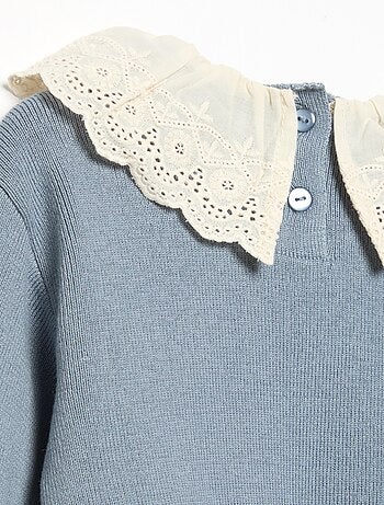 Trui met fantasiekraag van broderie anglaise