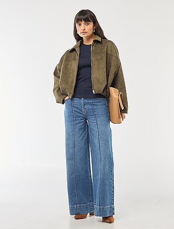 Trui van effen ribstof met ronde kraag