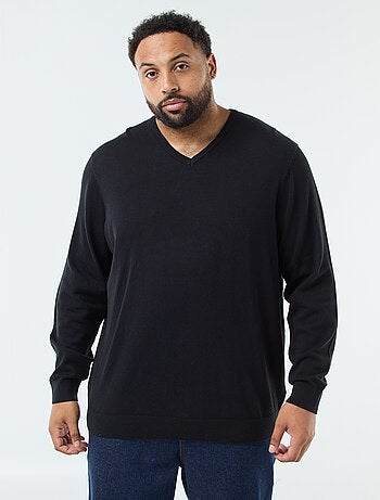 Trui van fijn breisel met V-hals