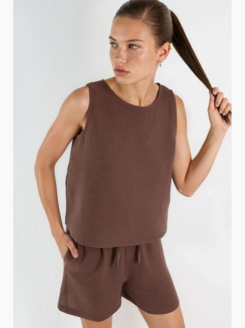 Tweedelig set met mouwloze mousseline top en short hiccup - Kiabi Tweedelig set met mouwloze mousseline top en short hiccup - Kiabi
