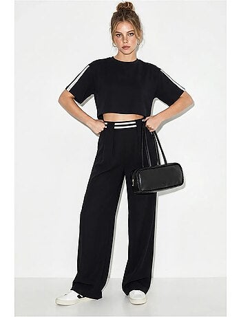Tweedelige set met t-shirt met ronde hals en wijde broek lucci