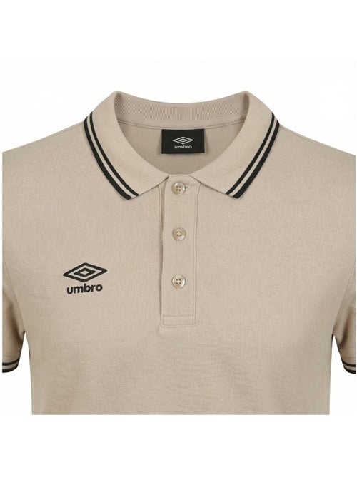 Tweekleurig herenpoloshirt van piquékatoen met geborduurd logo 806451 - Kiabi Tweekleurig herenpoloshirt van piquékatoen met geborduurd logo 806451 - Kiabi