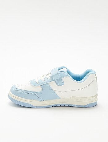 Tweekleurige lage sneakers