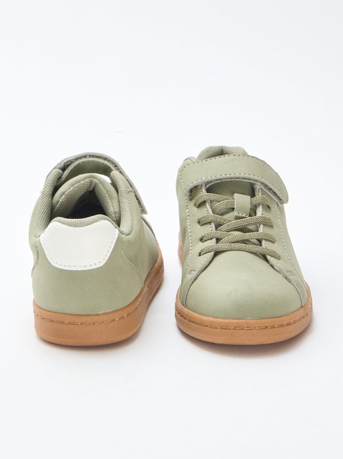 Tweekleurige lage sneakers van suèdine - Kiabi