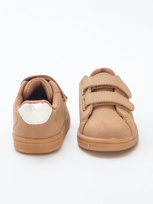 Tweekleurige lage sneakers van suèdine met klittenband - Kiabi