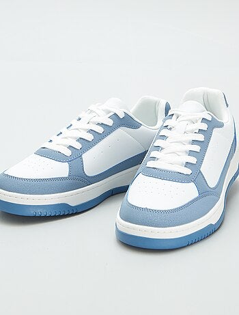 Tweekleurige, lage sneakers