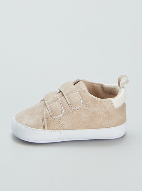 Tweekleurige sneakers met klittenband - Kiabi Tweekleurige sneakers met klittenband - Kiabi