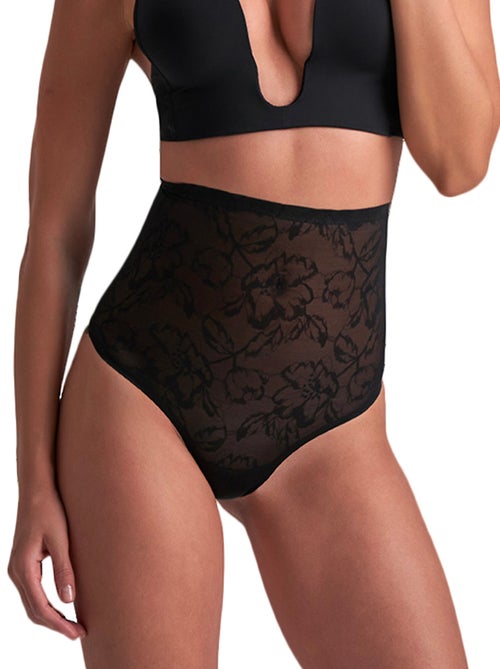Ultra hoge taille kanten shapewear string lacy - Kiabi Ultra hoge taille kanten shapewear string lacy - Kiabi