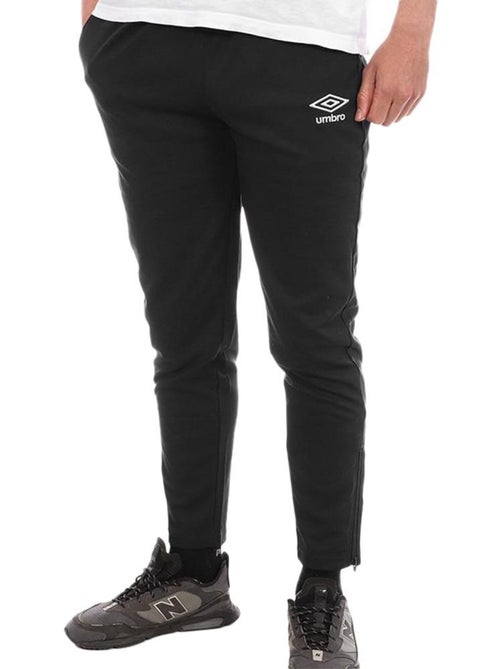 Umbro Core Pro Joggingbroek Zwart voor Heren - Kiabi