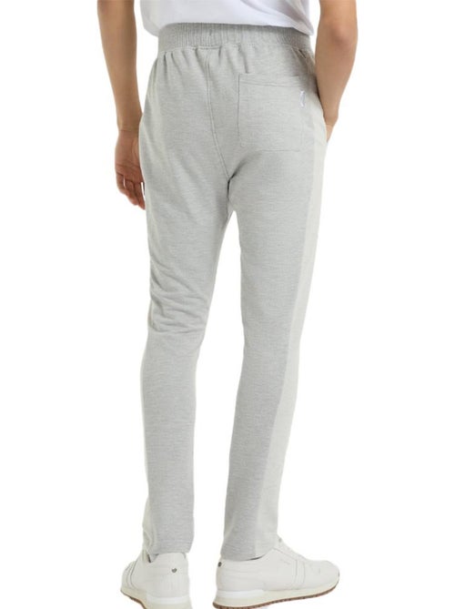 Umbro Heren Joggingbroek Grijs met Textuur - Kiabi Umbro Heren Joggingbroek Grijs met Textuur - Kiabi