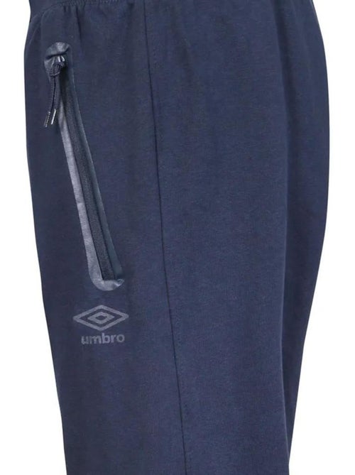 Umbro joggingbroek voor heren, marineblauw, met fleecevoering - Kiabi Umbro joggingbroek voor heren, marineblauw, met fleecevoering - Kiabi