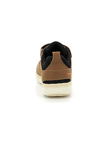 Umbro nella jongens sneakers camel